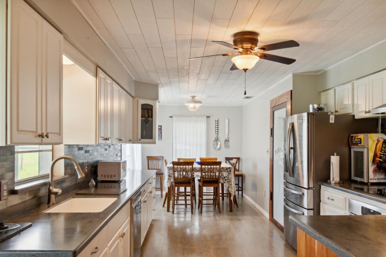 היינס סיטי The Lake Home - Pet Friendly! A Beautiful Oasis In The Heart Of Florida! Home מראה חיצוני תמונה