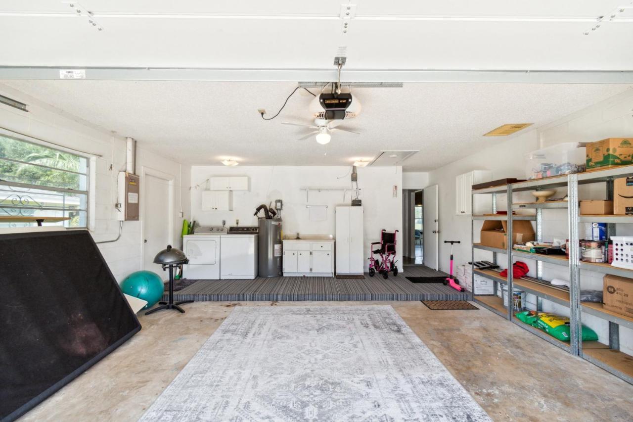 היינס סיטי The Lake Home - Pet Friendly! A Beautiful Oasis In The Heart Of Florida! Home מראה חיצוני תמונה